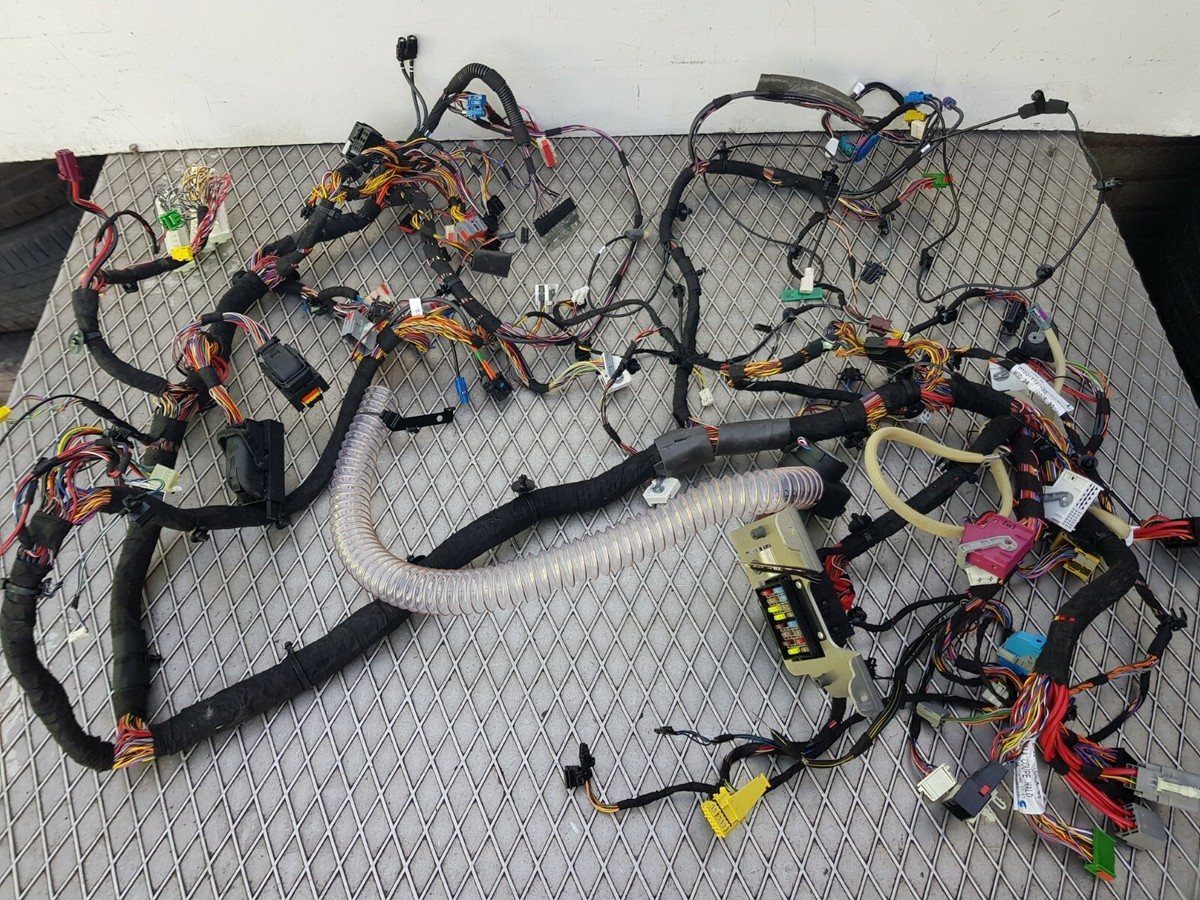 Recherche de panne électronique sur Aston Martin