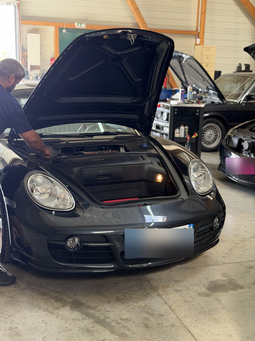 Révision d'une Porsche 911 : ce que doit contenir un entretien conforme